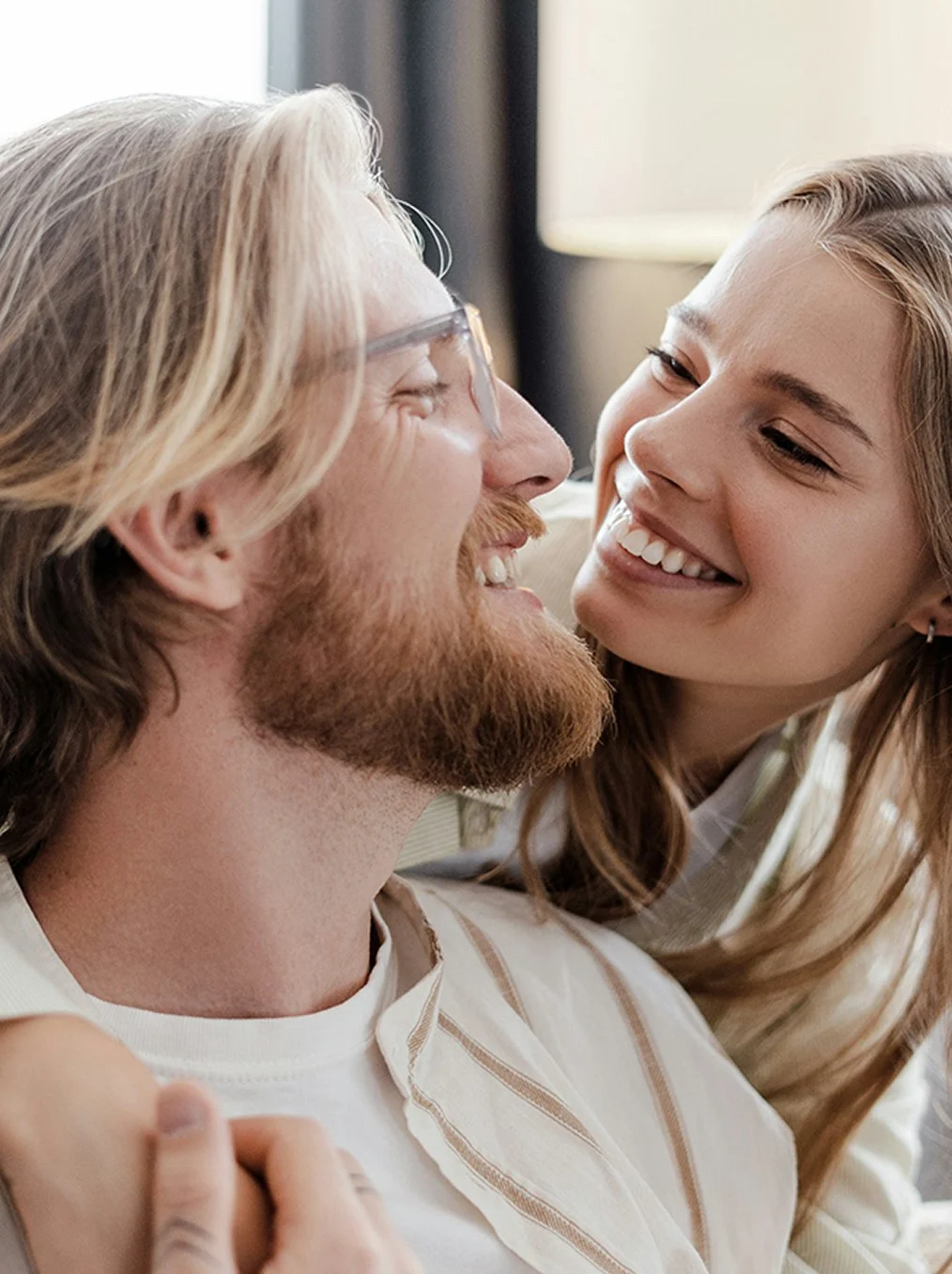 Smiling couple with nice teeth